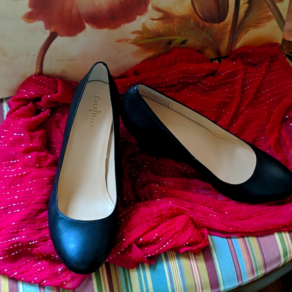 Cole Haan's Pumps